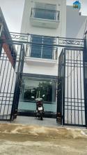 nhà mới thạch bích thanh oai hà nội _46m phân lô oto tránh _vào nhà _đường thông _khu đông dân...