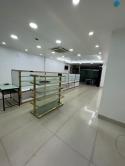 Cho thuê nhà phố kinh doanh 92 La Thành , 7 tầng có hầm để xe rộng rãi, vị trí đắc địa