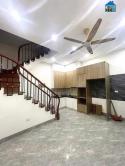 Cho thuê nhà ngõ Trung Phụng, 35 m2, 4.5 tầng, 3 ngủ, 4 vệ sinh, 12 Triệu
