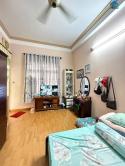 Bán Nhà mặt tiền đường Lam Sơn, cách Lê Hồng Phong 15m - Tp Nha Trang Dt : 168,4m2 Giá bán : 18...