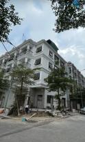 cho thuê nhà căn biệt thư khu đô thị Rose Town 79 Ngọc Hồi, Hà Nội