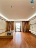Mặt phố Lạc Long Quân – Xuân La 57m2, 6 tầng, thang máy, kinh doanh sầm uất
