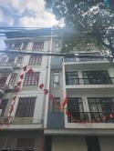 Bán tòa CCMN Chùa Láng, Đống Đa, lô góc 2 thoáng, dòng tiền, ngõ thông, 38m2x5 tầng, 11.8 tỷ
