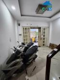 Phòng cho thuê Quận 4, gần trung tâm Quận 1 – giá chỉ 4.8 triệu/tháng