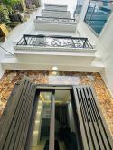 Chính chủ cần nhượng lại căn nhà tại ngõ 282 Kim Giang, DT36m2, 4 tầng giá 7,6 tỷ.