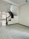 Nhà 2 tầng 2 MT cách đường Điện Biên Phủ chỉ 1 căn nhà:
Dt: 110.3m2 Giá 7.3ty Số chứng chỉ:...