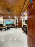 Bán nhà Hoàng Quốc Việt, 40m2, 6 tầng, thang máy xịn
