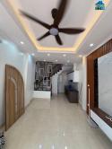 Bán Nhà Gia Quất Long Biên, Ngõ Thông-Oto Đỗ-33m-Nhỉnh6 Tỷ (Tl)
