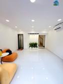 Bán nhà mặt tiền Cô Giang, P2 Phú Nhuận, nhà mới đẹp ở ngay.