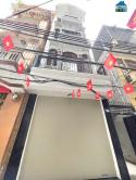 BÁN NHÀ XUÂN THUỶ – 4 TẦNG – DT 43m² – MẶT TIỀN 3.5m