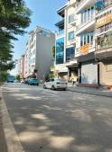 Bán nhà đường Bưởi! Diện tích 25m,6 tầng đầy đủ công năng! Đường trước nhà 20m