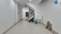 Nhà mặt đường Liên Mạc, 40m2, 5 tầng, ô tô tránh, giá 6,5 tỷ