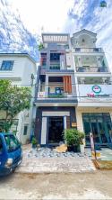 Nhà mới xây 1 trệt 3 lầu, full công năng, gần chợ và trường học Bình Tân