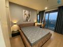 Bán căn hộ 3PN-95m2 Vinhomes D'Capitale, view hồ, giá 12 tỷ