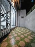 Hẻm 1 Sẹc DT Ngang 3,8 X 9 Đúc Bê Tông 
q4 Hơn 2 Tỷ