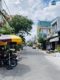Bán nhà mặt tiền chợ Hiệp Tân-cạnh chung cư Richstar-ngang 4m-4PN-sổ vuông- 9 tỷ hơn