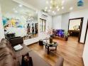 Bán Nhà Tập Thể Lô Góc 3 Thoáng Phố Đại La - Ô Tô Đỗ - 100m2 - TT Hai Bà Trưng