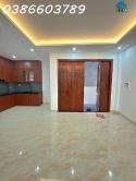 Nhà 30.5m² – 5 Tầng – Mặt Tiền 4M – Ngõ 36 Phố Đức Giang – Ô Tô Đỗ Cổng – Giá 6.15 Tỷ