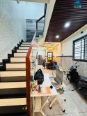 Bán Nhà 45 m2 , 2 tầng - hẻm xe hơi Nguyễn Gia Trí ( D2 )– Bình Thạnh, khu VIP
nhà đẹp, ở...