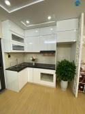 Bán căn hộ CCMN Phố Vũ tông phan, 35m2, thang máy, pccc, bảo vệ 24/7, ngõ oto thông