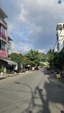 Mặt Tiền Kinh Doanh Tân Phú 
nguyễn Thị Thập Q7
ngang 5 X 15 Có 12 Tỏi