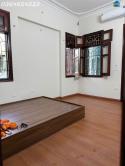 Chính chủ cho thuê phòng trọ 32 ngõ 317 Hoàng Hoa Thám, DT 25m2, giá 5tr5/ tháng