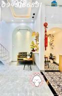 Bán nhà đẹp Tân Bình: Nhỉnh 2XX tỷ, 15m2, 3 tầng, 2 phòng ngủ, sổ hồng chính chủ, liên hệ...