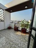 Bán nhà mặt phố , hẻm xe hơi , giá giảm chào