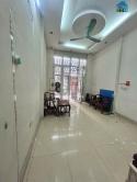 Hot Hot, Phố Nguyễn Cao, DT 57m2, Gần Chợ, 5tầng, Gần Phố, Giá 8.X Tỷ.