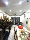 Bán nhà ngõ 325 Yên Hoà, DT 30/33m, 5 tầng mới, MT 5m, giá 8.7 tỷ, ngõ 2m.