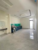 Bán nhà 3 tầng, Hóc Môn, đường 8m, gần QL22, 4 x 17, nhỉnh 6 TỶ