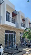Bán nhà 2 tầng gần cổng sau KCN Nam Tân Uyên - tặng nội thất