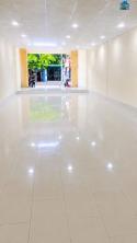 Cho thuê mặt bằng kinh doanh vị trí đẹp tại mặt tiền Trần Quang Diệu, Bình Thủy, Cần Thơ