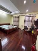 LK thang máy xịn Lang Việt Kiều Châu Âu Phùng Khoang Hà Nội 30 tỷ. Mặt tiền 7m DT 150m2