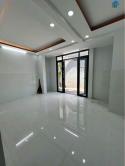 Nhà hẻm thông, Phường Bình Đông, Quận 8, DT38m², 3 tầng, 4 phòng ngủ, giá 3,9 tỷ.