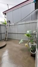 Đất vuông vức - sẵn nhà tiền chế dạng kiên cố - ngay trung tâm đức trọng, lâm đồng
