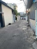 Bán nhà hẻm đường Nguyễn Biểu Nha Trang, nhà có chiều ngang hơn 6m rất đẹp