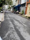 Bán nhà siêu chất 4 tầng phường Đức Nhuận, TP HCM, cách sân bay 1km, dt 73.5 m2, giá 13.2 tỷ