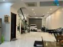 Bán nhà Hoàng Cầu 65m x 7T dân trí kinh doanh gần hồ hơn 19 tỷ