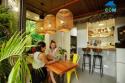 Cho thuê căn hộ tầng 4 mặt phố Châu Long, Ba Đình, 50m2+ sân vườn cafe, full đồ cao cấp