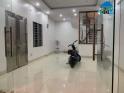 Bán nhà 50m2 5tầng MT 4.6m 7.4tỷ lô góc ngõ ôtô gần phố Võ Chí Công Cầu Giấy (1)