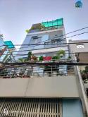Khu VIP của quận Tân Phú, xe hơi vào nhà, 4 tầng BTCT, 4 PN khép kín, chỉ hơn 4 tỷ.