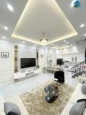 Bán Nhà Võ Thị Sáu: 45m2, 5 Tầng, MT 4m, Gần Hồ Thoáng. Nhỉnh 4 Tỷ