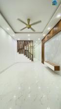 Bán nhà phân lô ngõ 255 Phố Vọng Đồng Tâm HBT hà Nội DT 80mxT