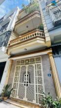 Bán nhà đẹp phố Trần Cung 65m2, 4 tầng, ô tô trong nhà, giá 6.5 tỷ.