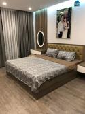 Bán Nhà Phố Mai Hắc Đế  .Q.Hai Bà Trưng .DT 35m2 x MT 6m .OTO đậu cửa  .Sân vườn để xe
