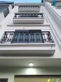 Bán Gấp Nhà Ngọc Thụy Long Biên, DT 35M , 5T , Giá 3,8 Tỷ Nhà Đẹp Ở Ngay, Ô Tô Tận Cổng