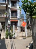 Quá hiếm. Chỉ hơn 2 tỉ sẵn Nhà 3 tầng ở luôn, 38m Ngô Gia Tự.