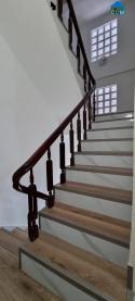 Trung tâm Ngọc Lâm, lô góc, kinh doanh, ô tô thông, 80m2*4T, sổ đẹp, 9.8 tỷ có thương lượng