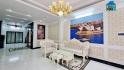 Nhà đẹp lung linh Nguyễn Văn Cừ Long Biên 70m2, 5T thang máy, gara ô tô, an ninh tốt, 12.7 tỷ